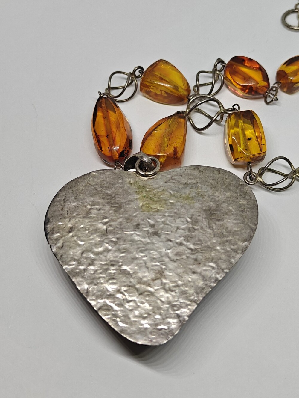 Vintage Amber Heart Necklace - Picture 13 of 16